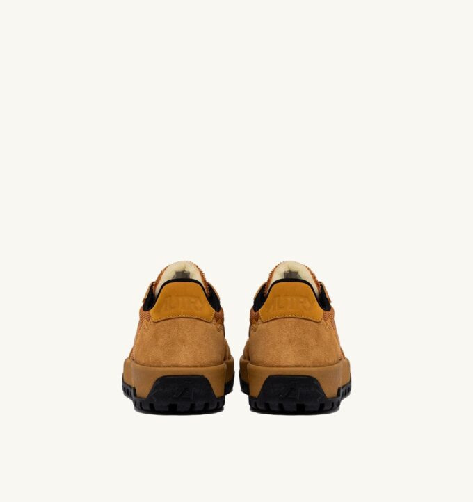 WILDPACE LOW SNEAKERS IN BUCKTHORN MESH AND SUEDE