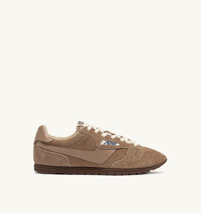 WINDSPIN SNEAKERS IN PEANUT SUEDE AND LEATHER